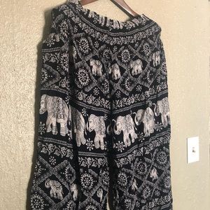 Wide leg elephant print pant - plus xxl